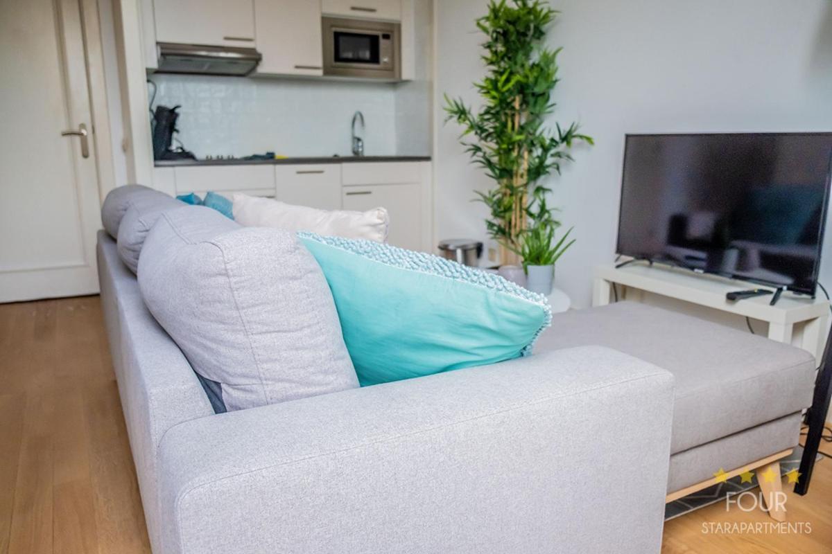 Four Star Apartments - Berkenbosch Blokstraat The Hague Room photo