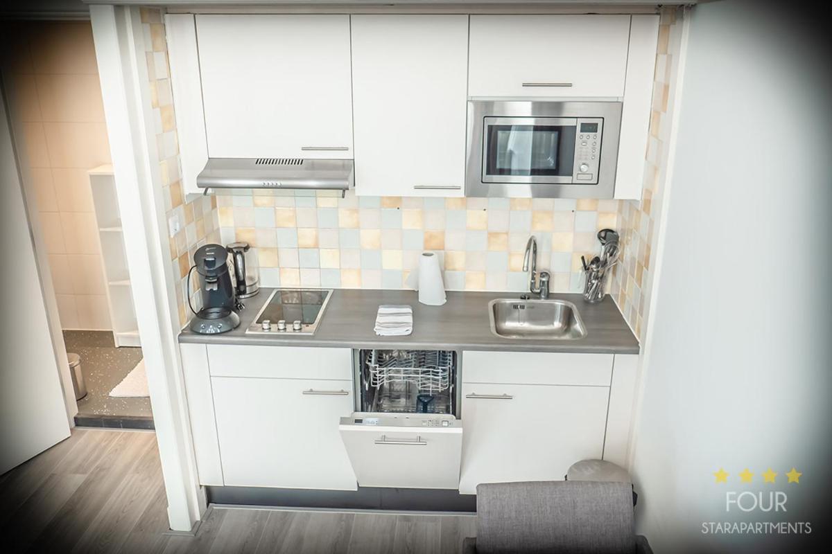 Four Star Apartments - Berkenbosch Blokstraat The Hague Room photo