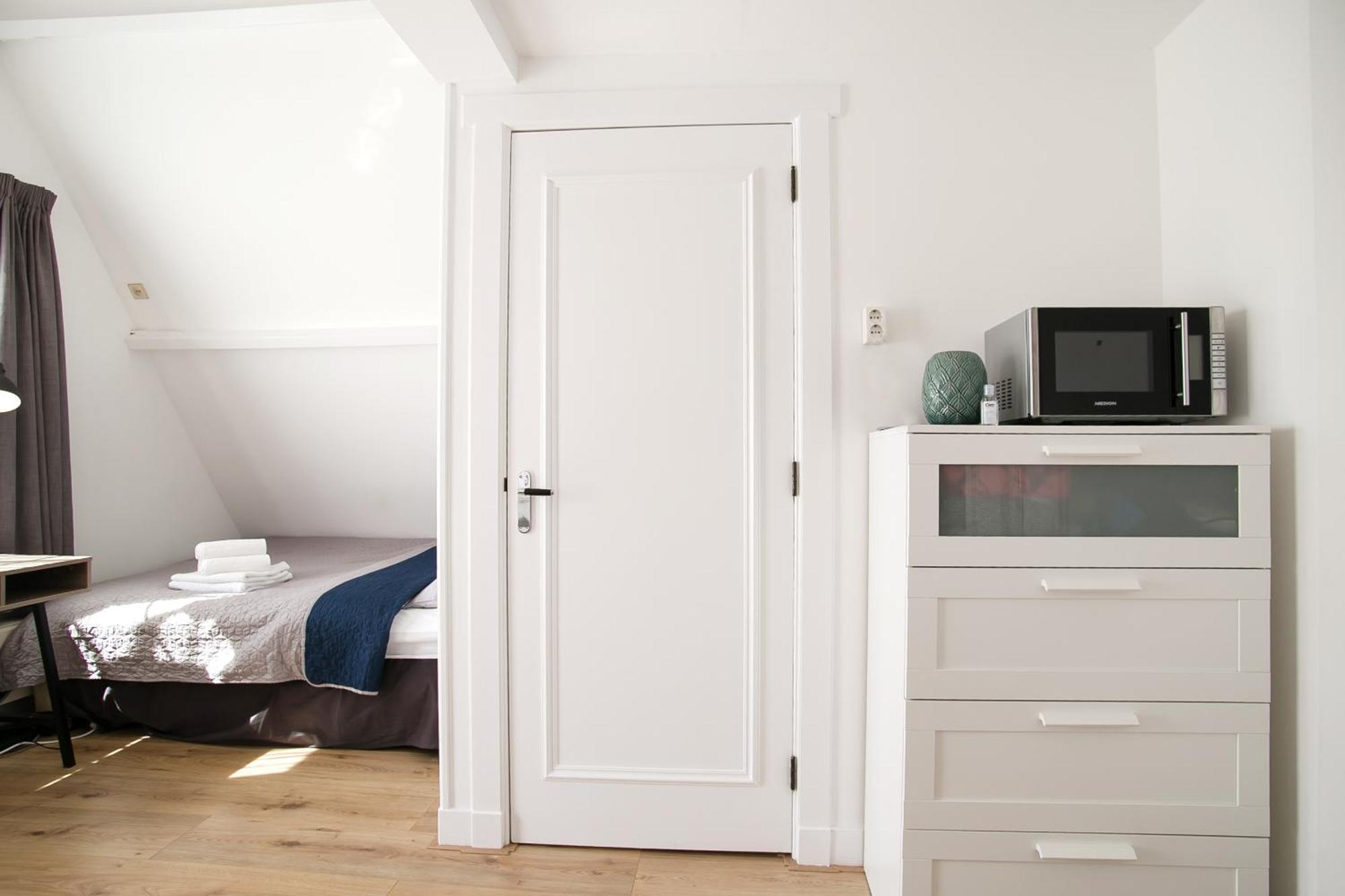 Four Star Apartments - Berkenbosch Blokstraat The Hague Room photo